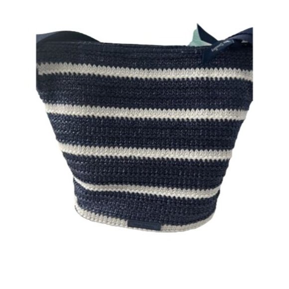 Vera Bradley Straw Bucket Crossbody Bag - Steel Blue Medallion w/Turtle NEW - Picture 5 of 8